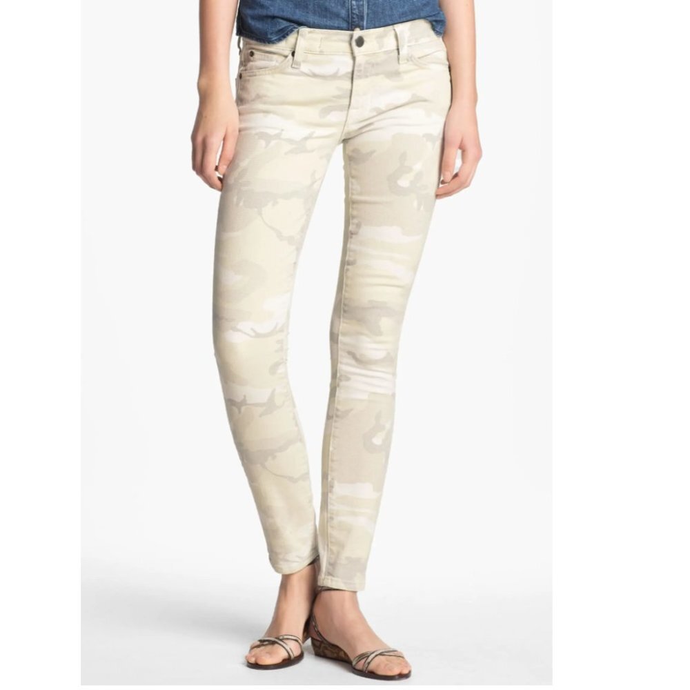 TEXTILE ELIZABETH AND JAMES Camo  Stretch Jeans